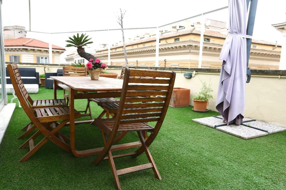 BB Roma Prati Bed & Breakfast Exterior foto