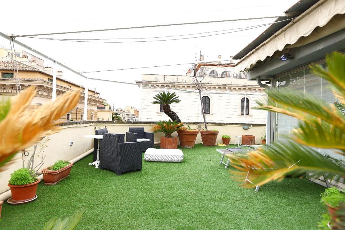 BB Roma Prati Bed & Breakfast Exterior foto